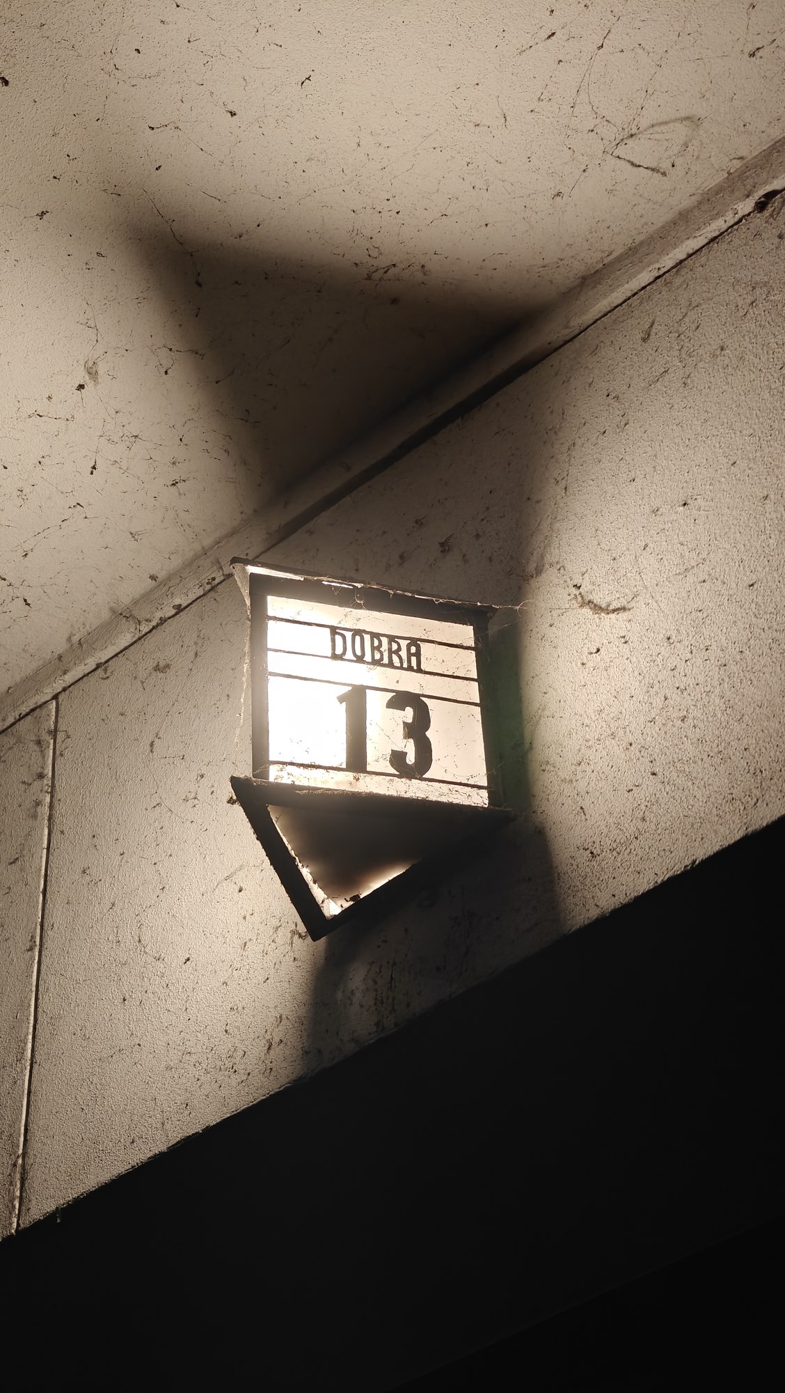 ul. Dobra 13, Warszawa